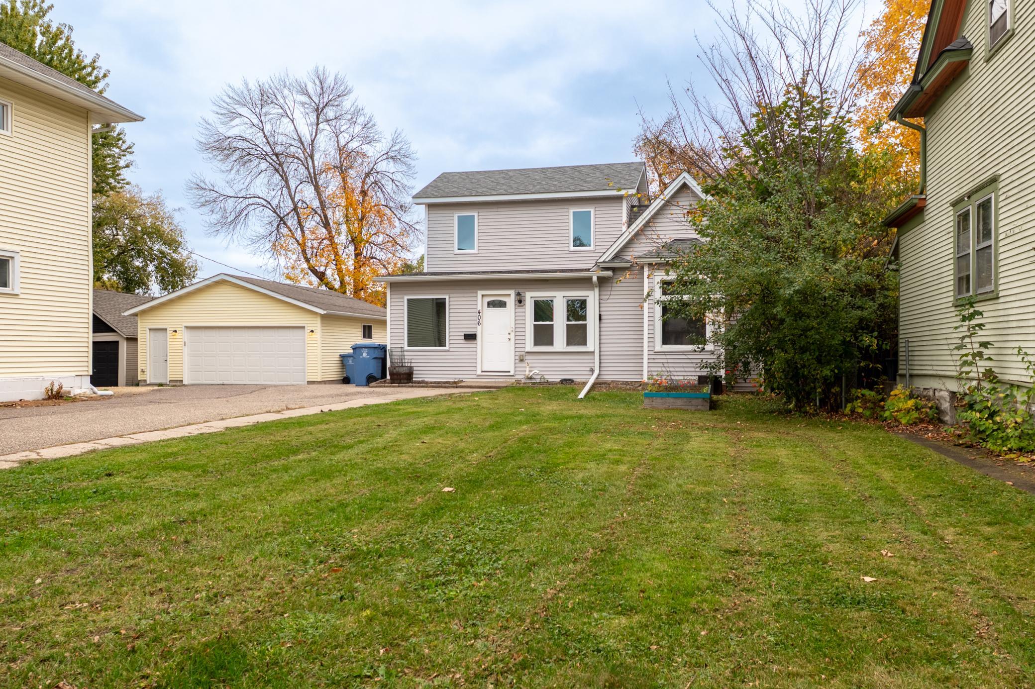 406 Russell Avenue N, Minneapolis MN 55405