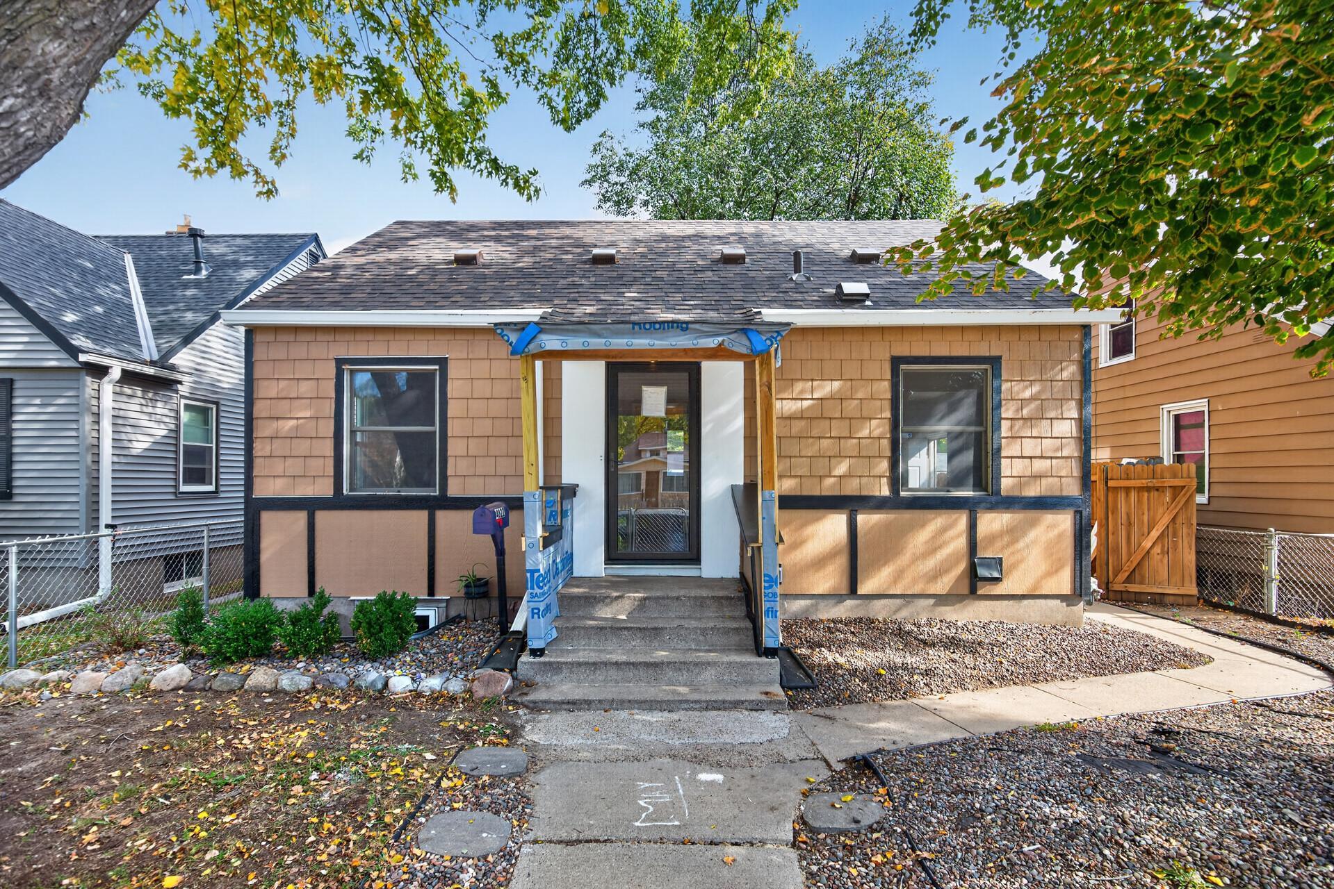 4822 Bryant Avenue N, Minneapolis MN 55430