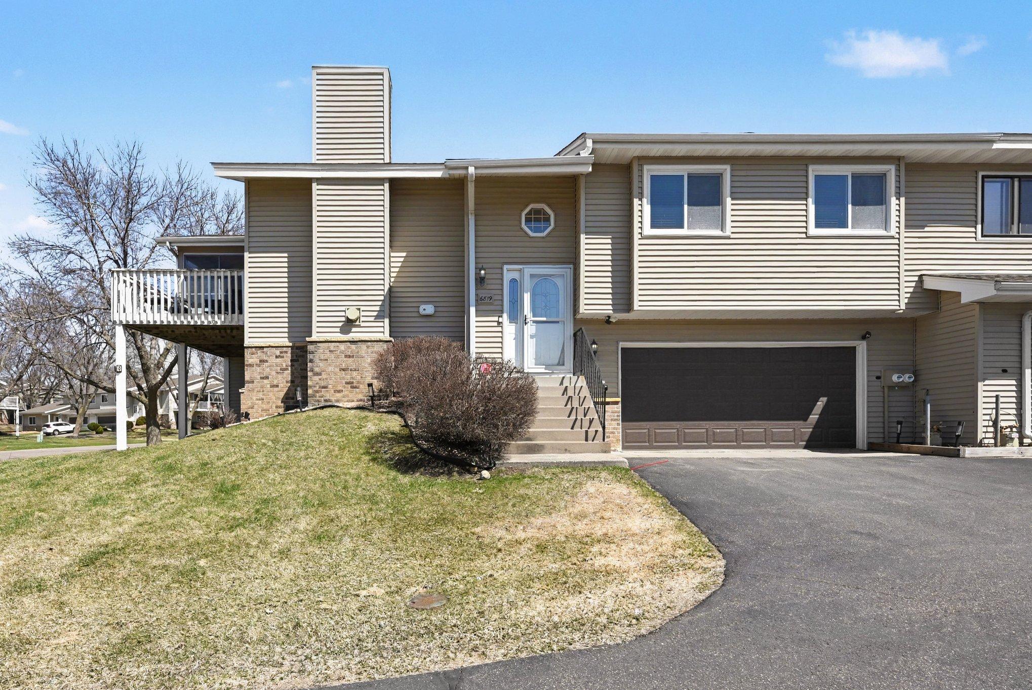 6819 Romeo Road, Woodbury MN 55125