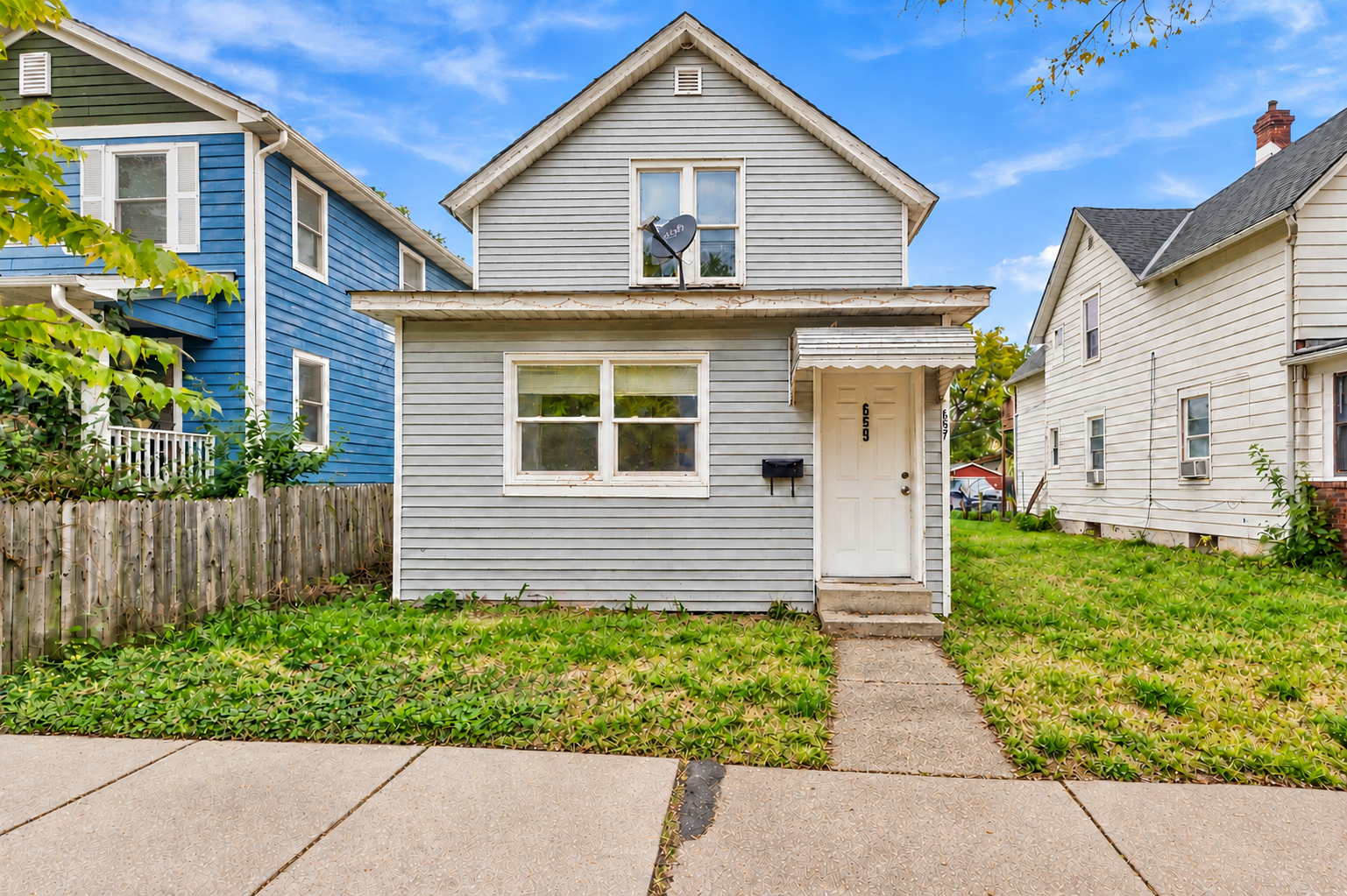 659 Edmund Avenue, Saint Paul MN 55104