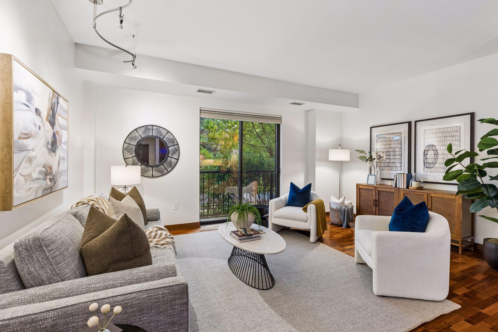 317 Groveland Avenue Unit 116, Minneapolis MN 55403