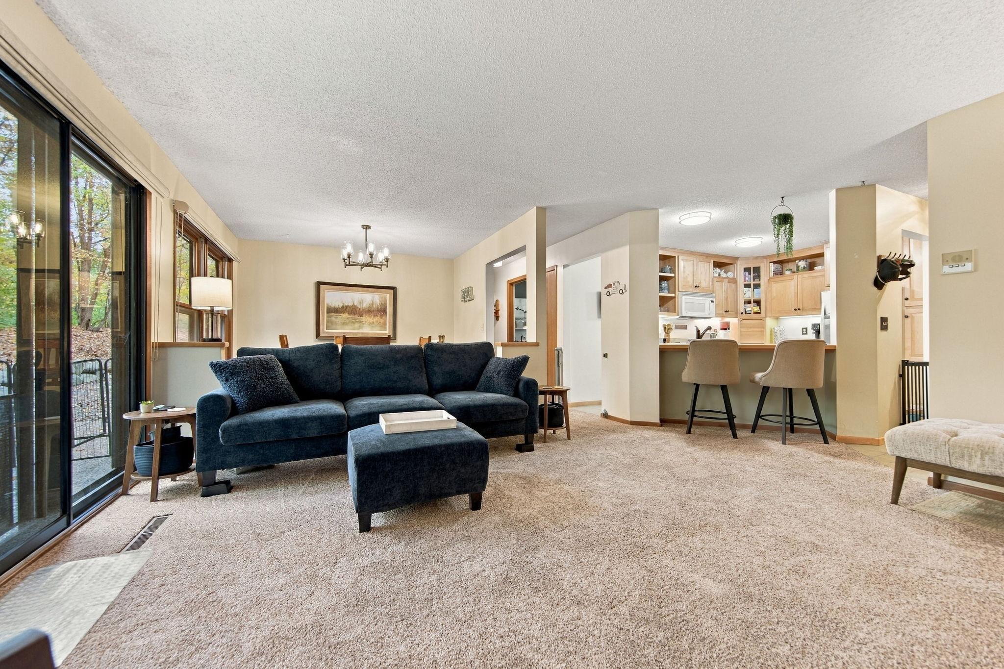 15805 26th Avenue N Unit B, Plymouth MN 55447