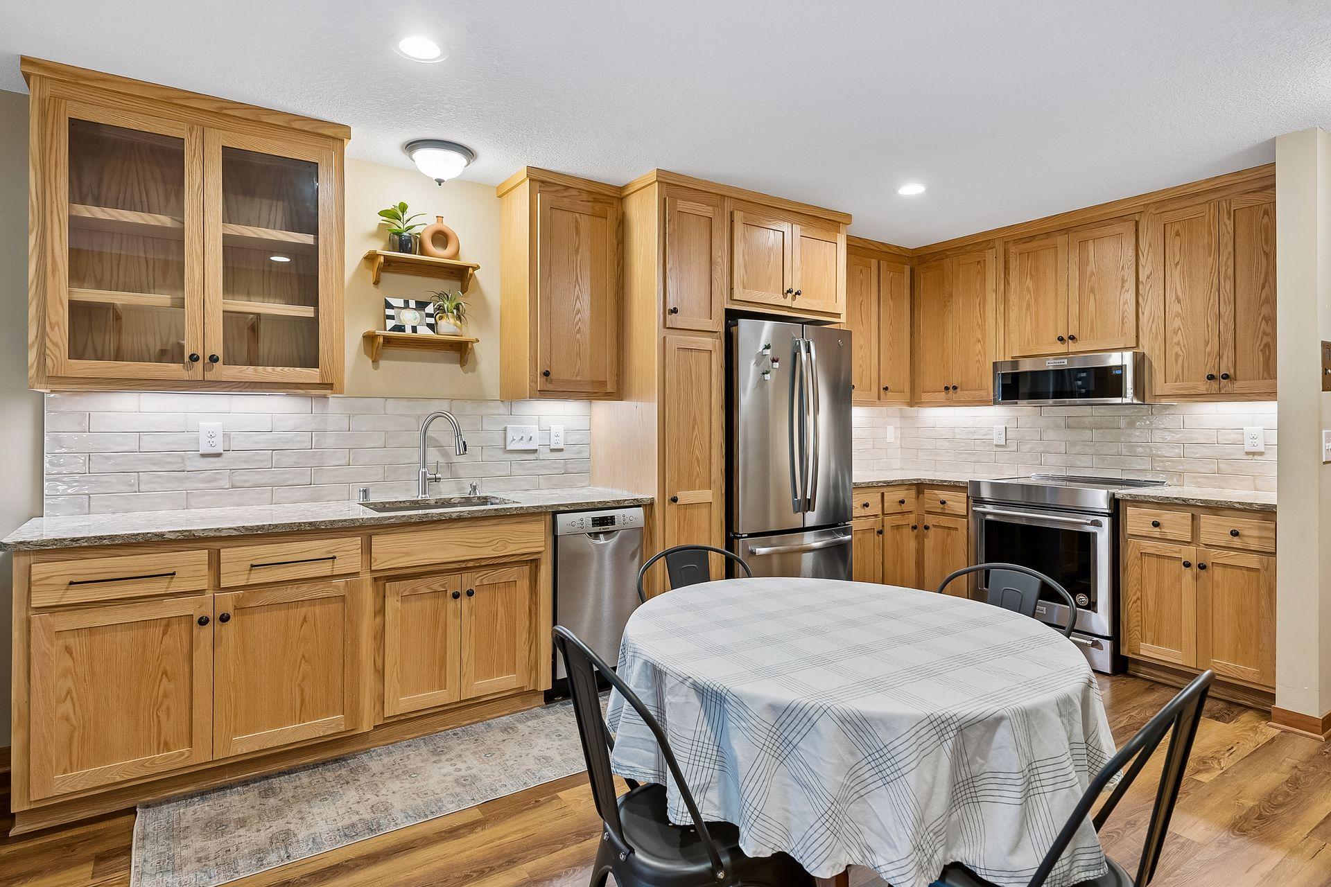 2809 E Minnehaha Parkway Unit 103, Minneapolis MN 55417