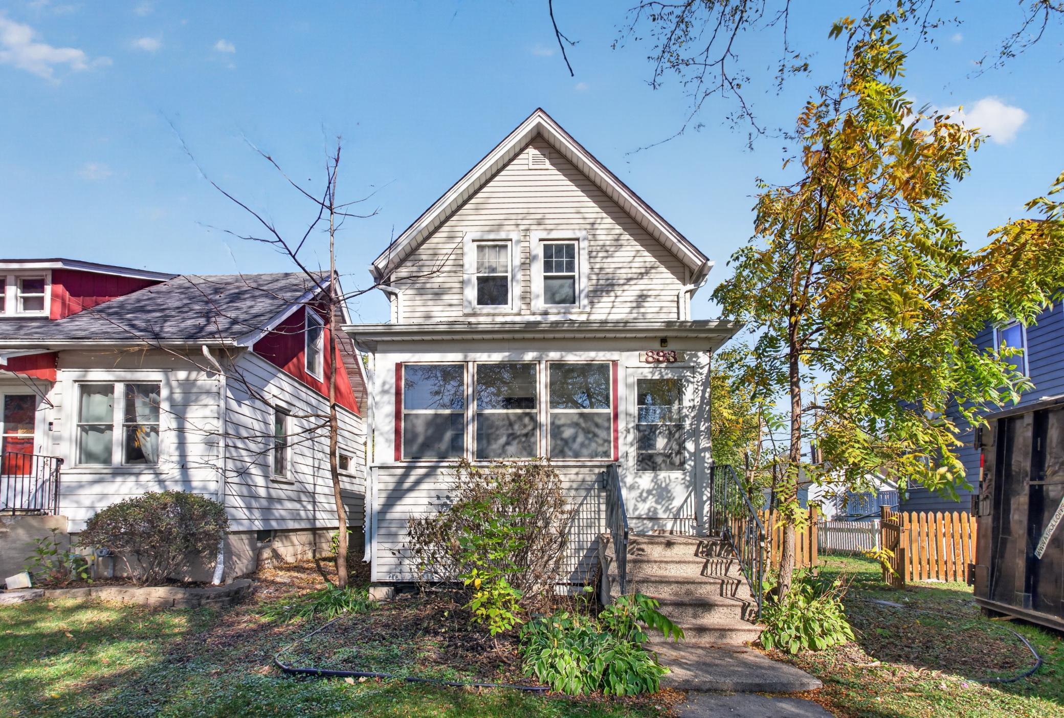 893 Scheffer Avenue, Saint Paul MN 55102