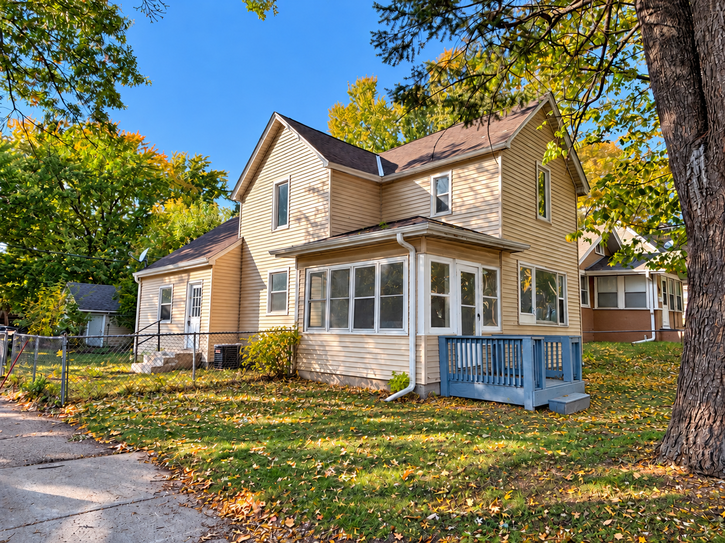 3001 Sheridan Avenue N, Minneapolis MN 55411