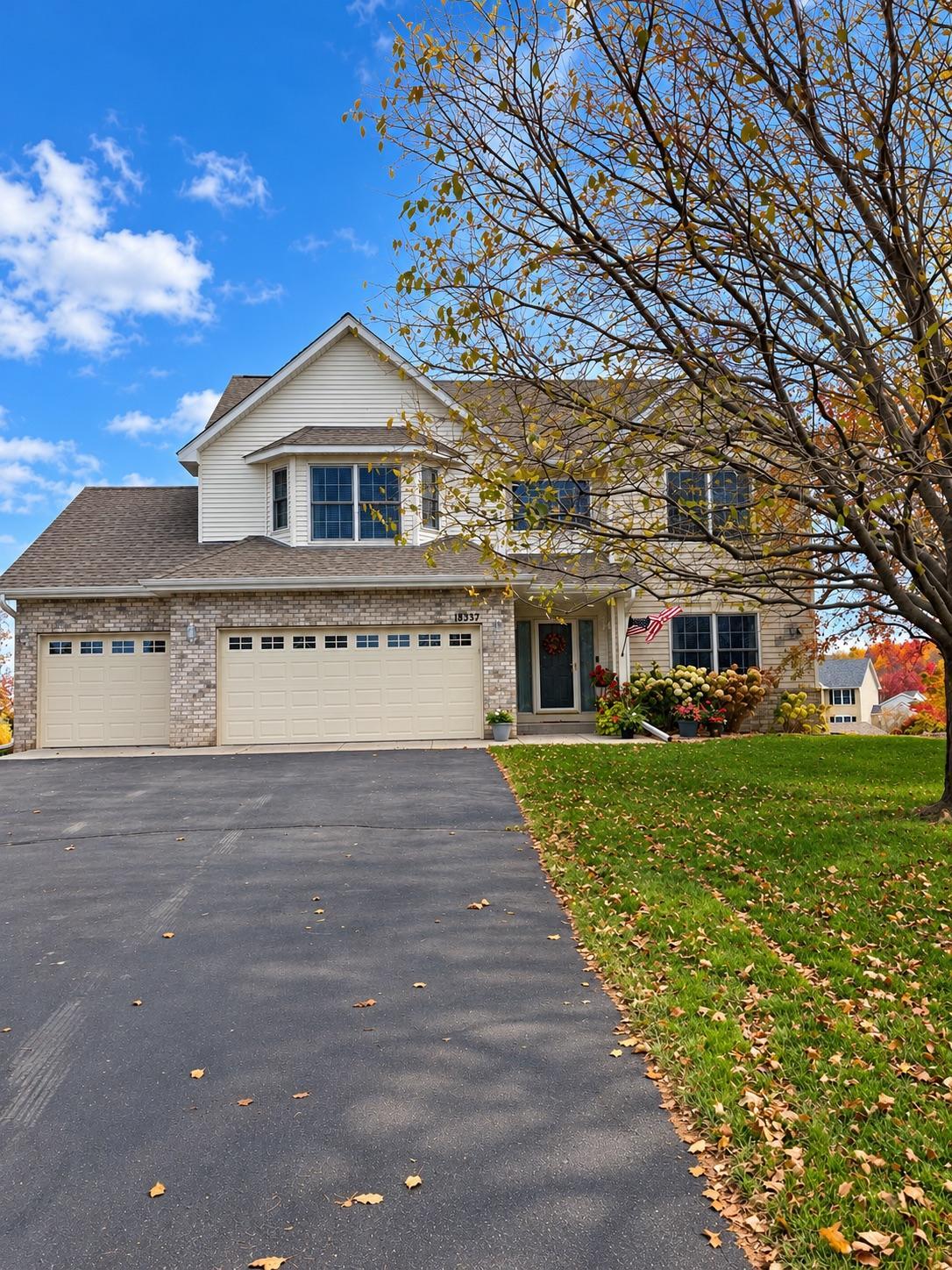 18337 Roosevelt Circle NW, Elk River MN 55330