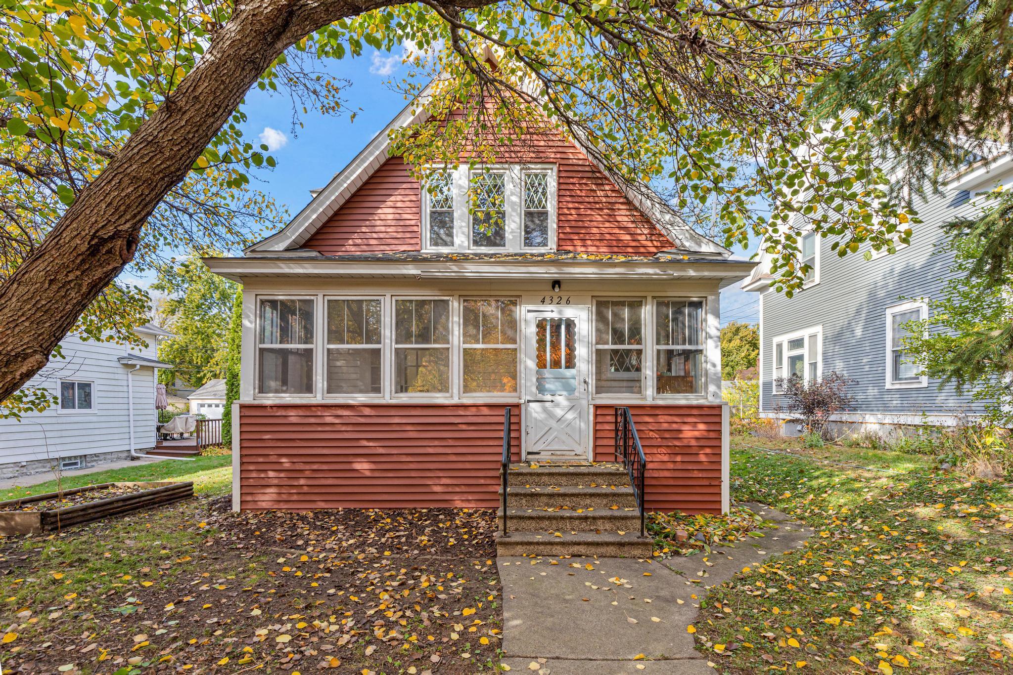 4326 Pleasant Avenue, Minneapolis MN 55409