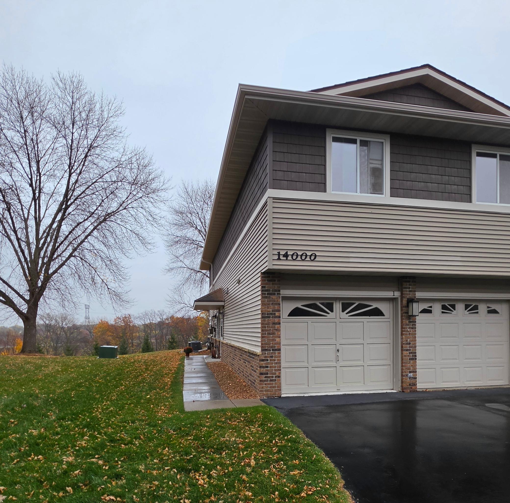 14000 44th Place N Unit 2, Plymouth MN 55446