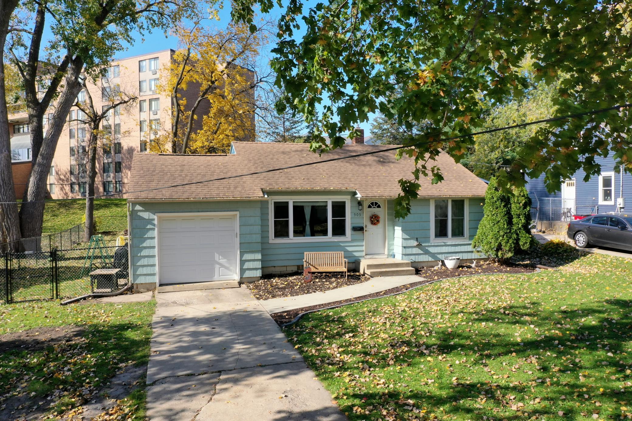 905 9th Avenue NW, Rochester MN 55901