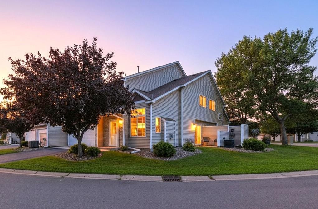 1781 Stone Meadow Boulevard, Shakopee MN 55379
