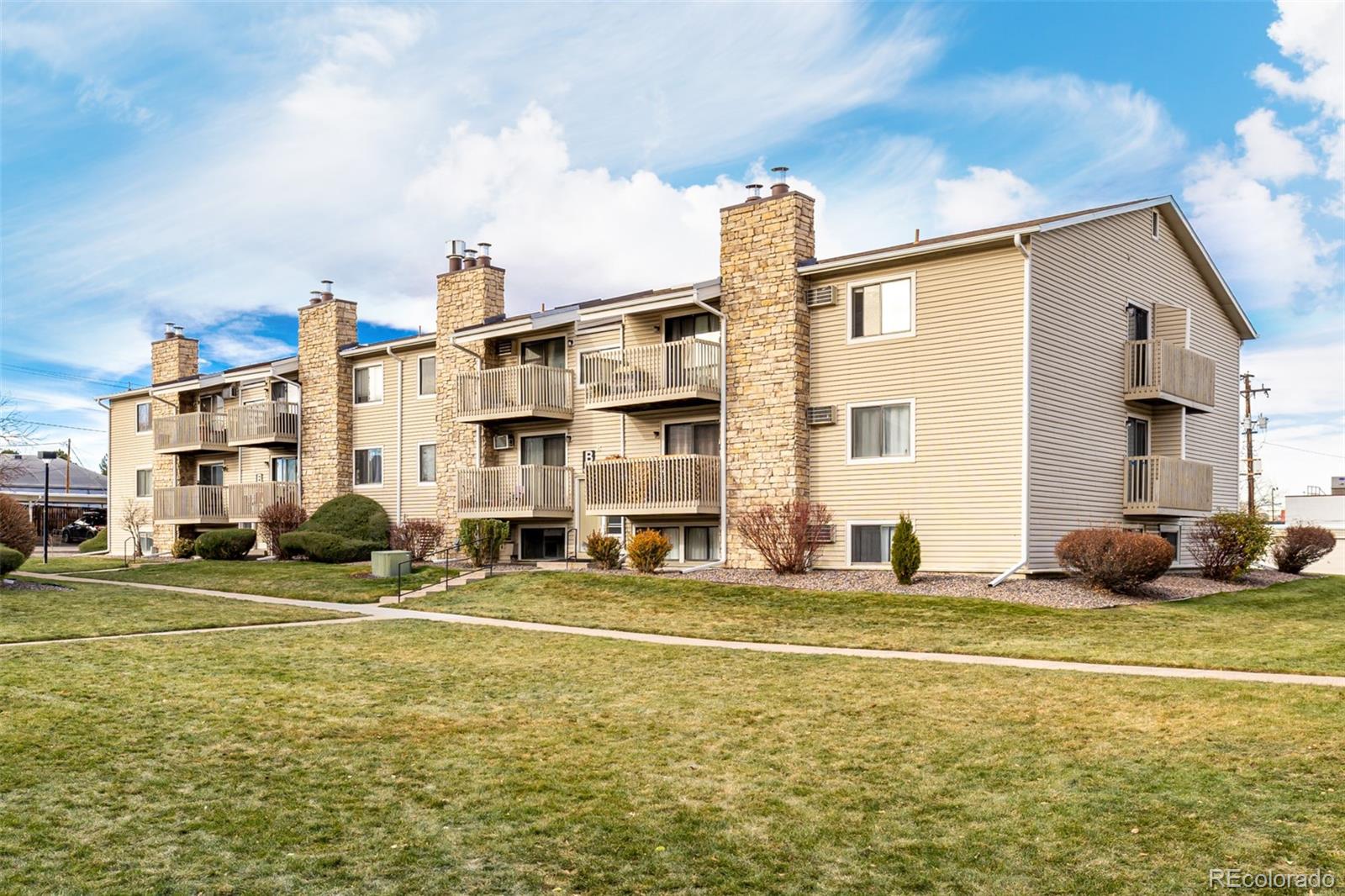381 S Ames Street Unit B103, Lakewood CO 80226