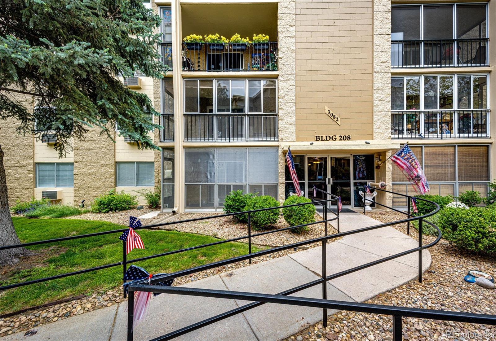 3082 S Wheeling Way Unit 105, Aurora CO 80014