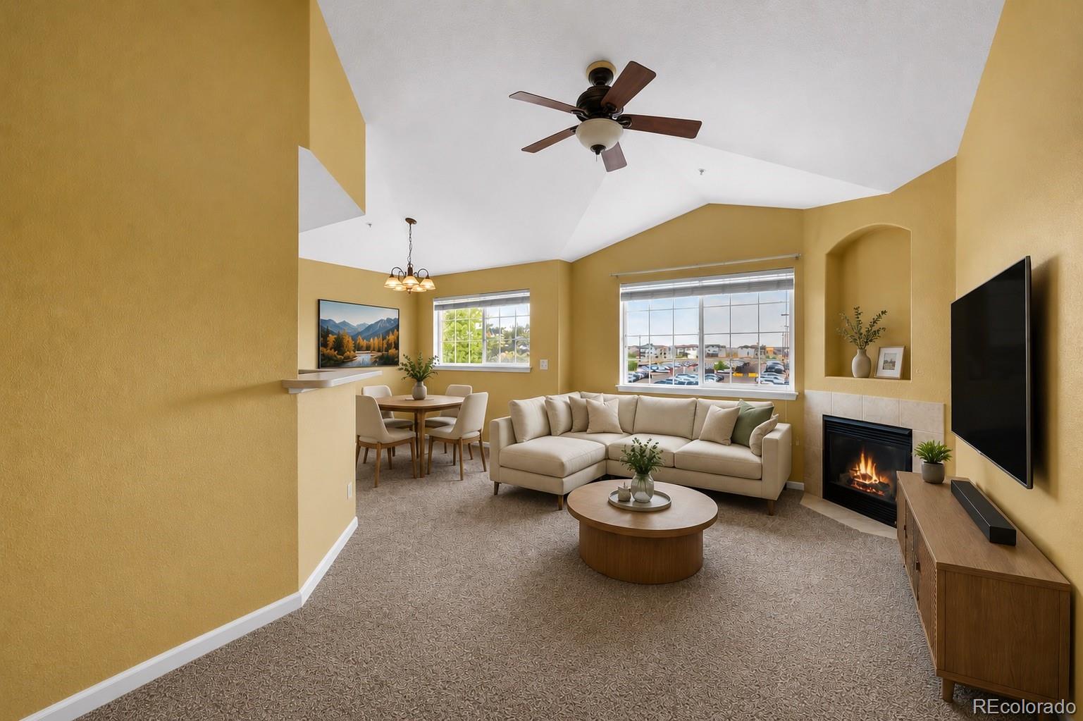 5763 N Gibralter Way Unit 2-307, Aurora CO 80019