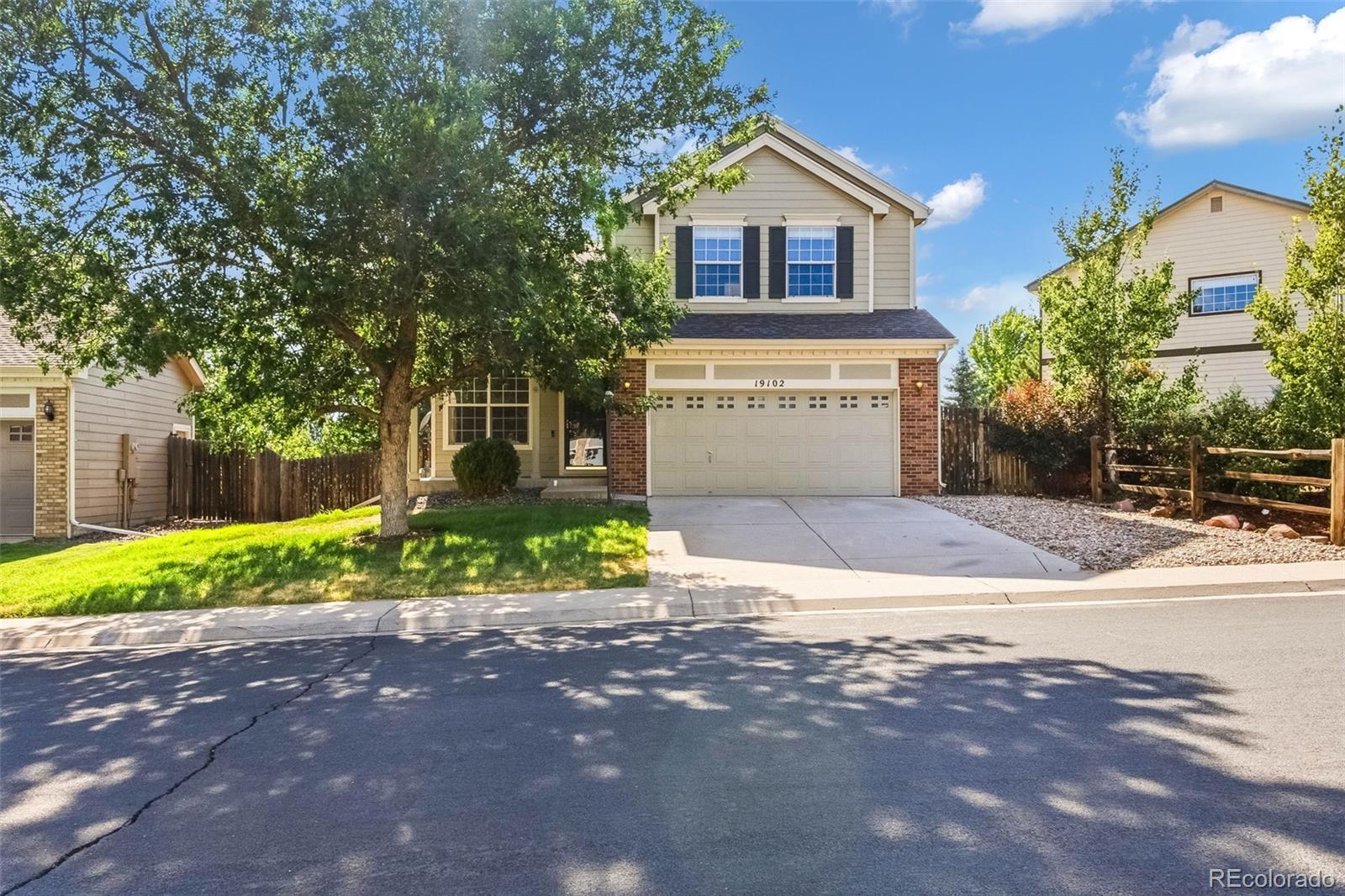 19102 E Crestridge Circle, Aurora CO 80015