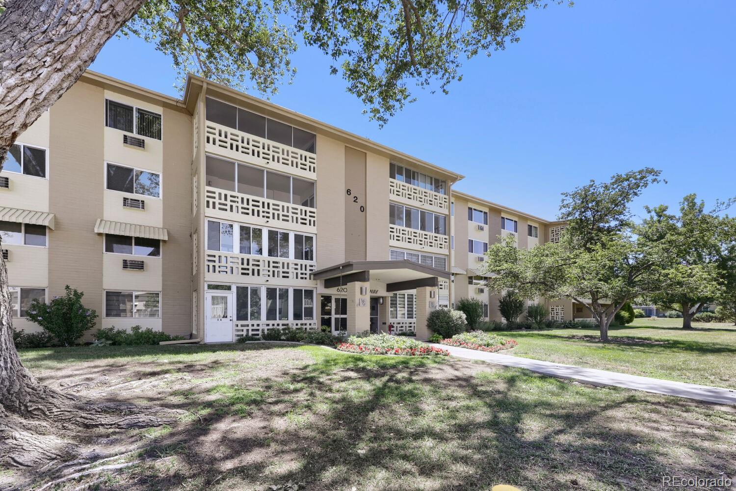 620 S Alton Way Unit 5C, Denver CO 80247