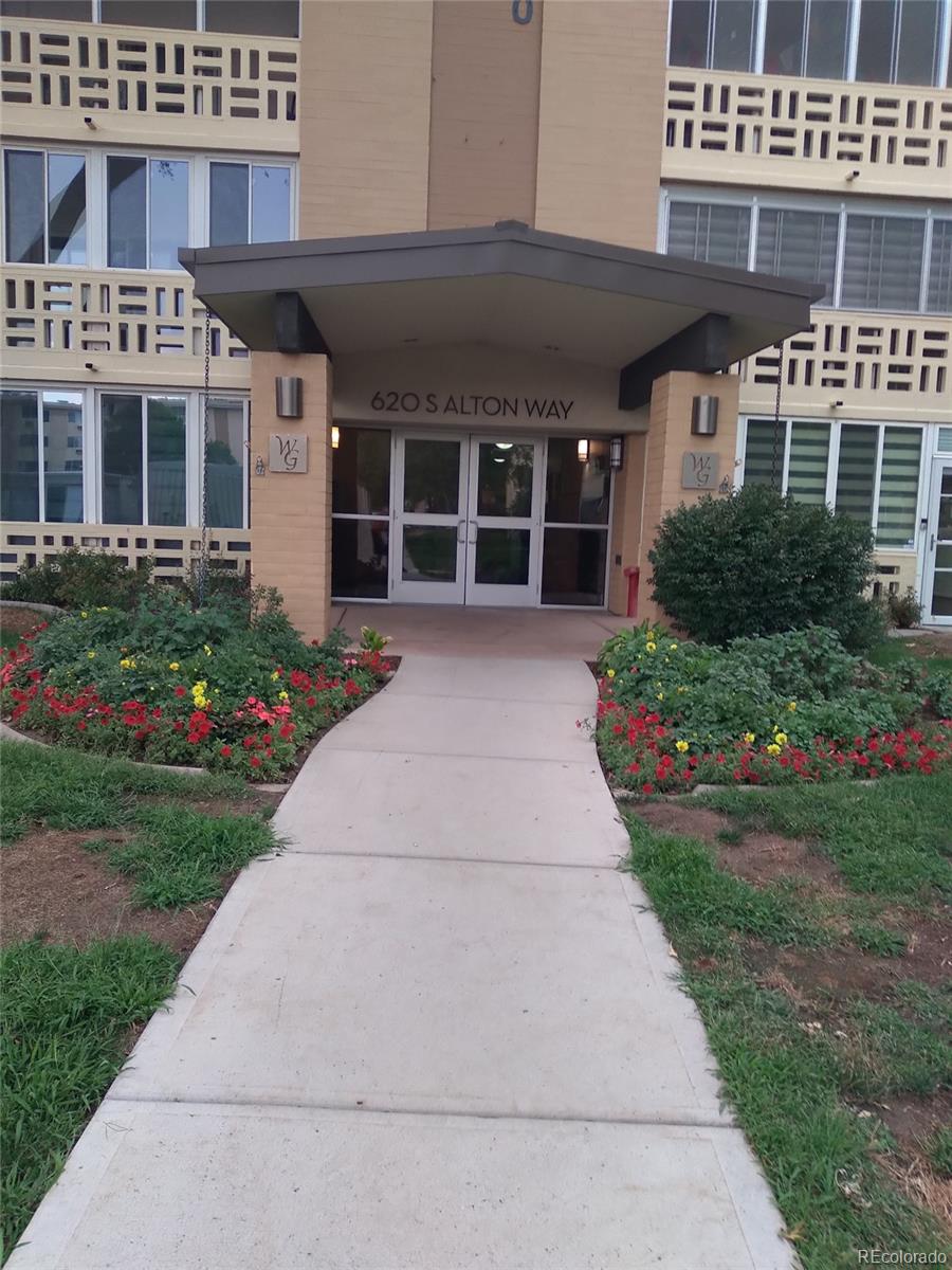 620 S Alton Way Unit 1A, Denver CO 80247