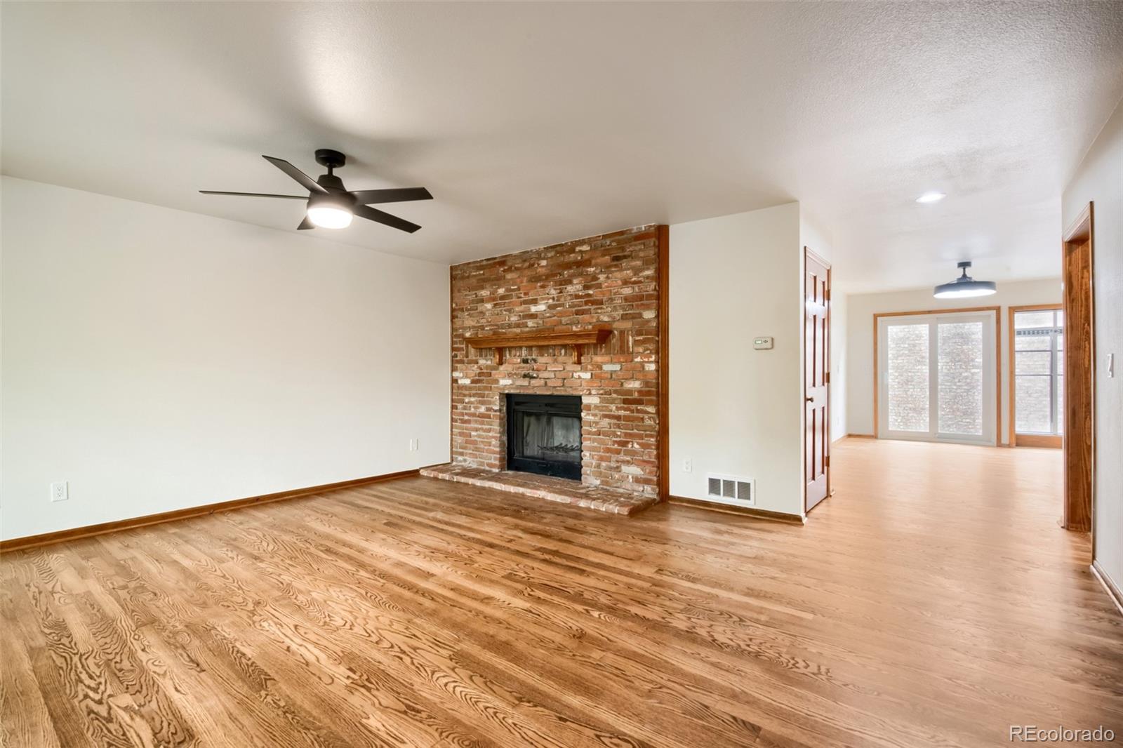 7605 Cove Circle, Centennial CO 80122