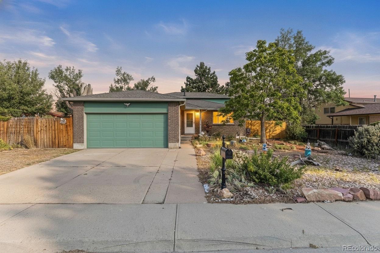 4963 Billings Street, Denver CO 80239