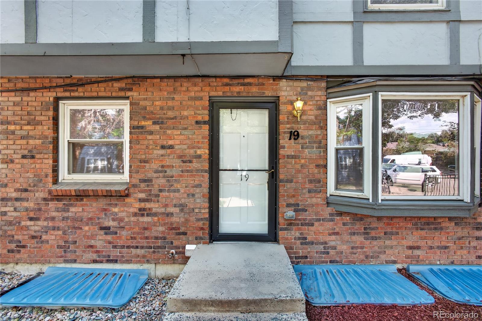 677 Vrain Street Unit 19, Denver CO 80204