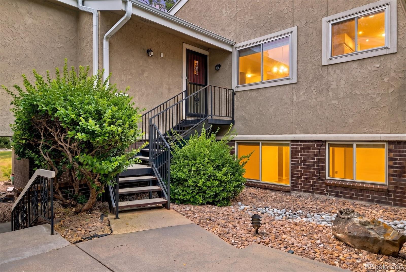 7005 E Girard Avenue Unit B, Denver CO 80224
