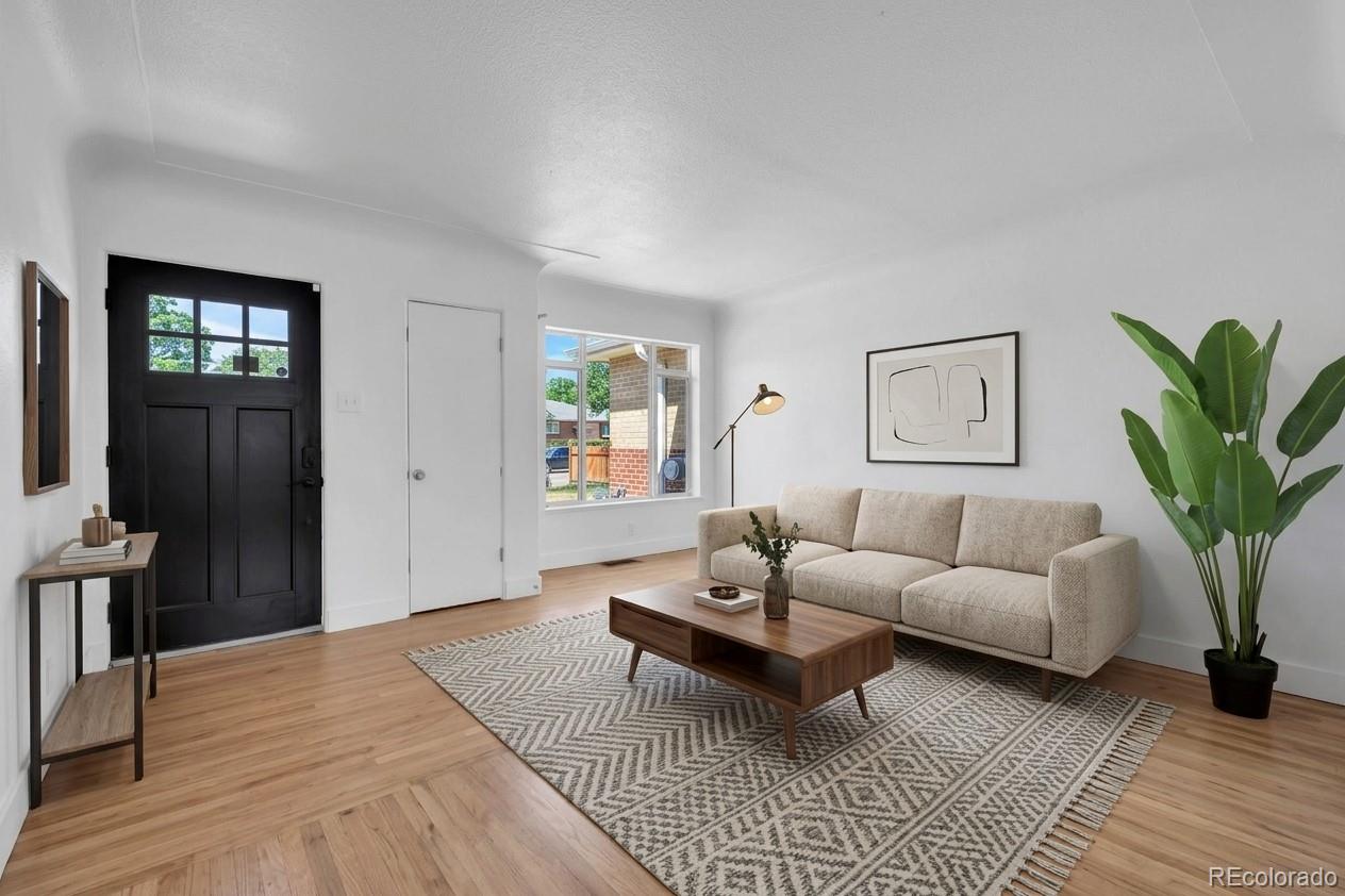 2270 Poplar Street, Denver CO 80207