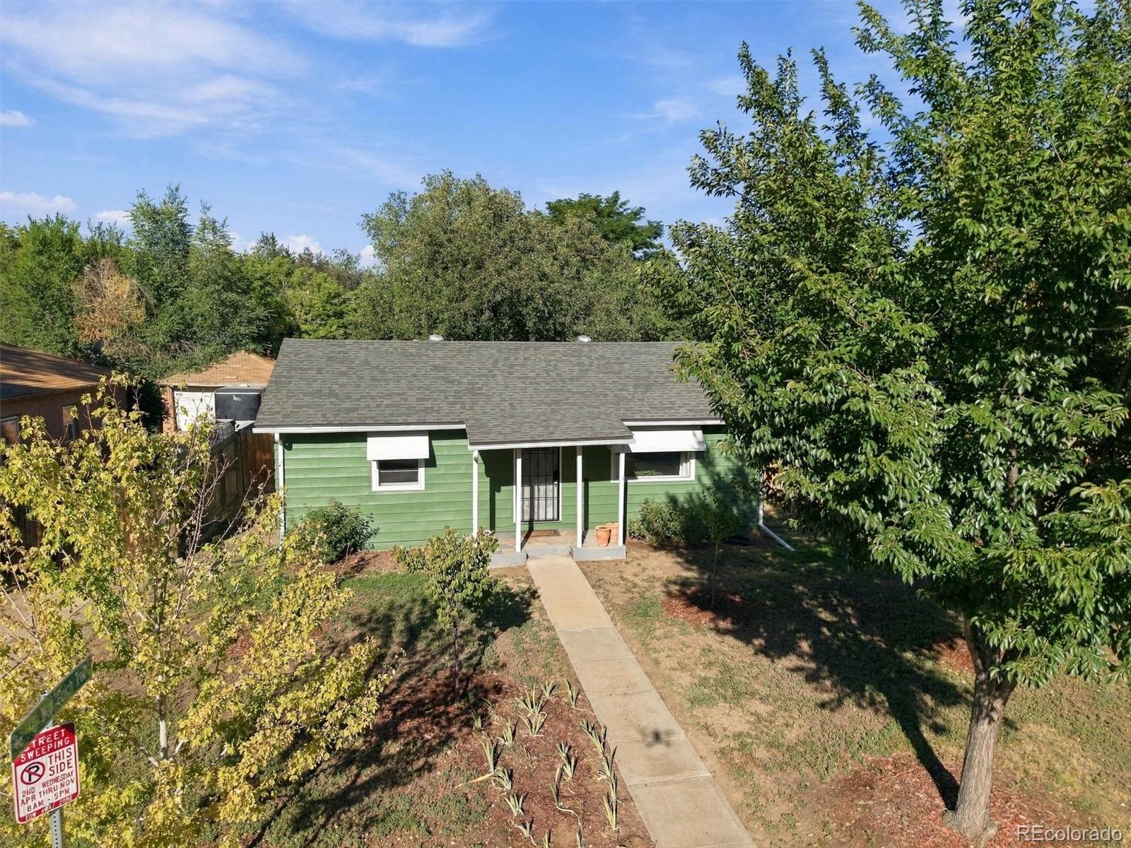 195 Perry Street, Denver CO 80219
