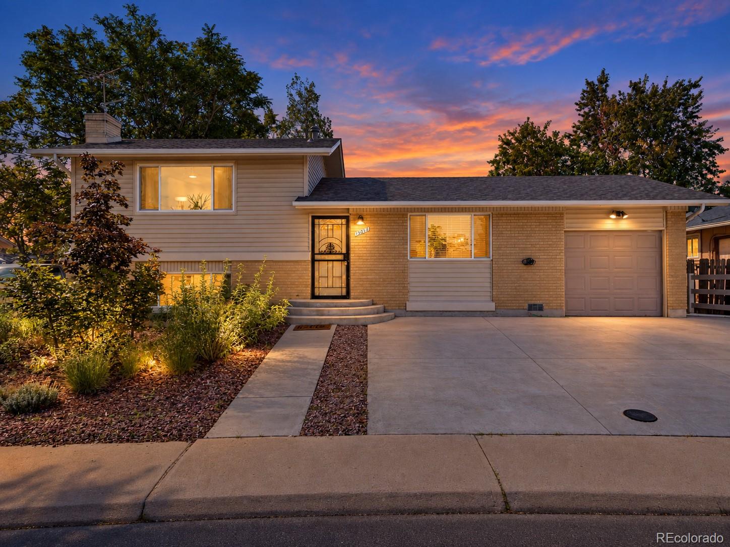 15014 E 54th Avenue, Denver CO 80239