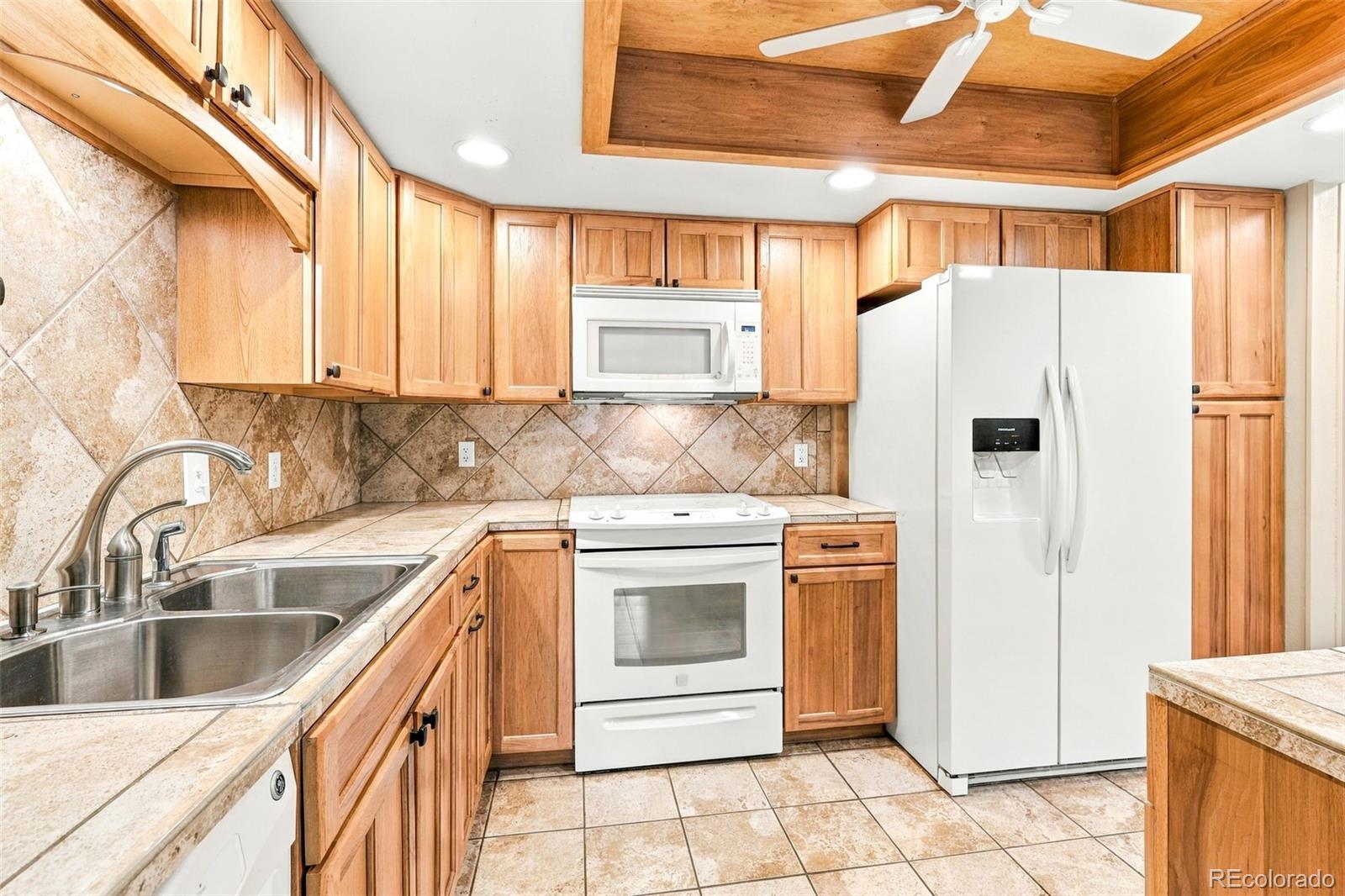 14390 E Marina Drive Unit 209, Aurora CO 80014