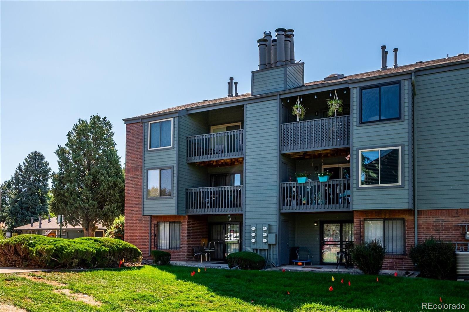 3666 S Depew Street Unit 302, Denver CO 80235