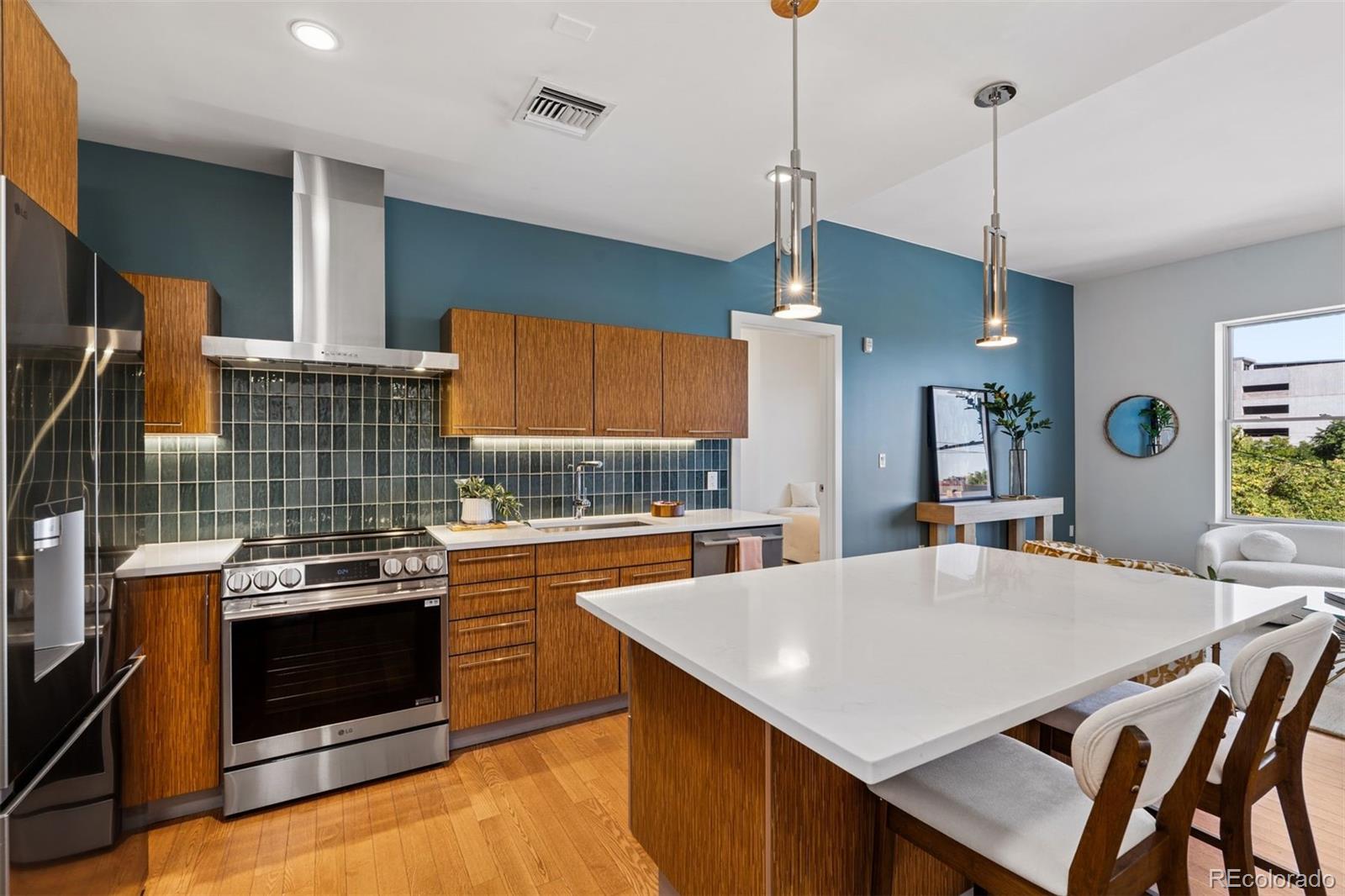 410 Acoma Street Unit 305, Denver CO 80204