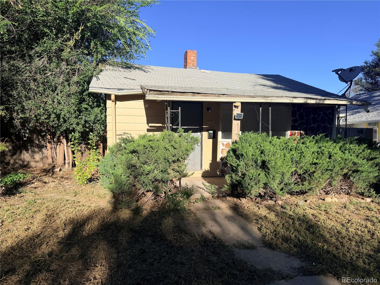 1723 Galena Street, Aurora CO 80010