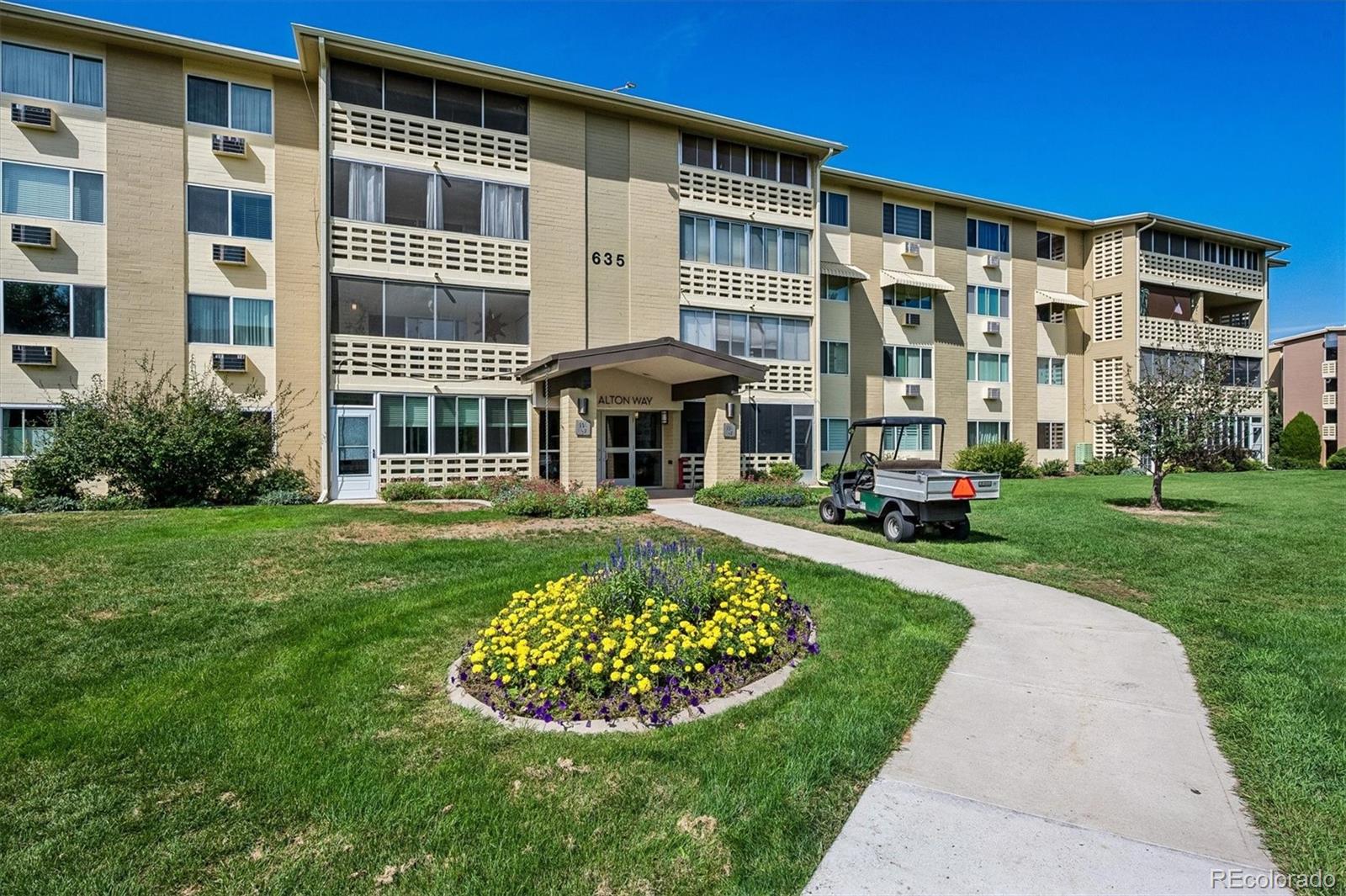 635 S Alton Way Unit 11A, Denver CO 80247