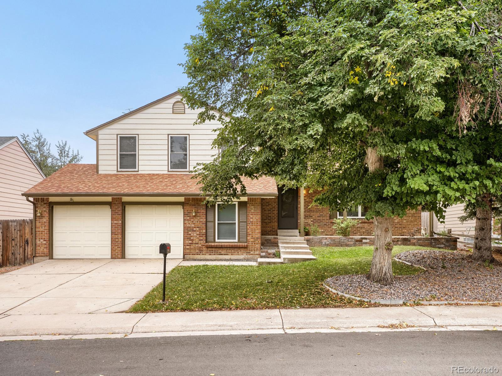 1472 S Laredo Way, Aurora CO 80017