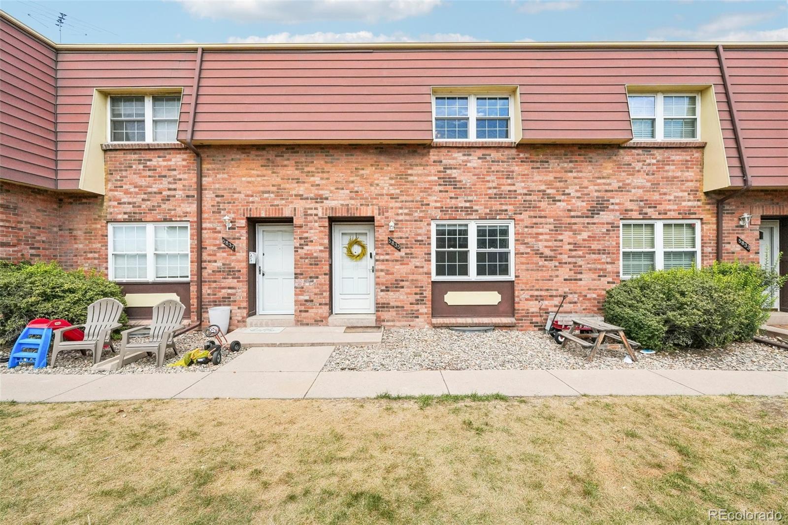 5835 S Lowell Boulevard, Littleton CO 80123