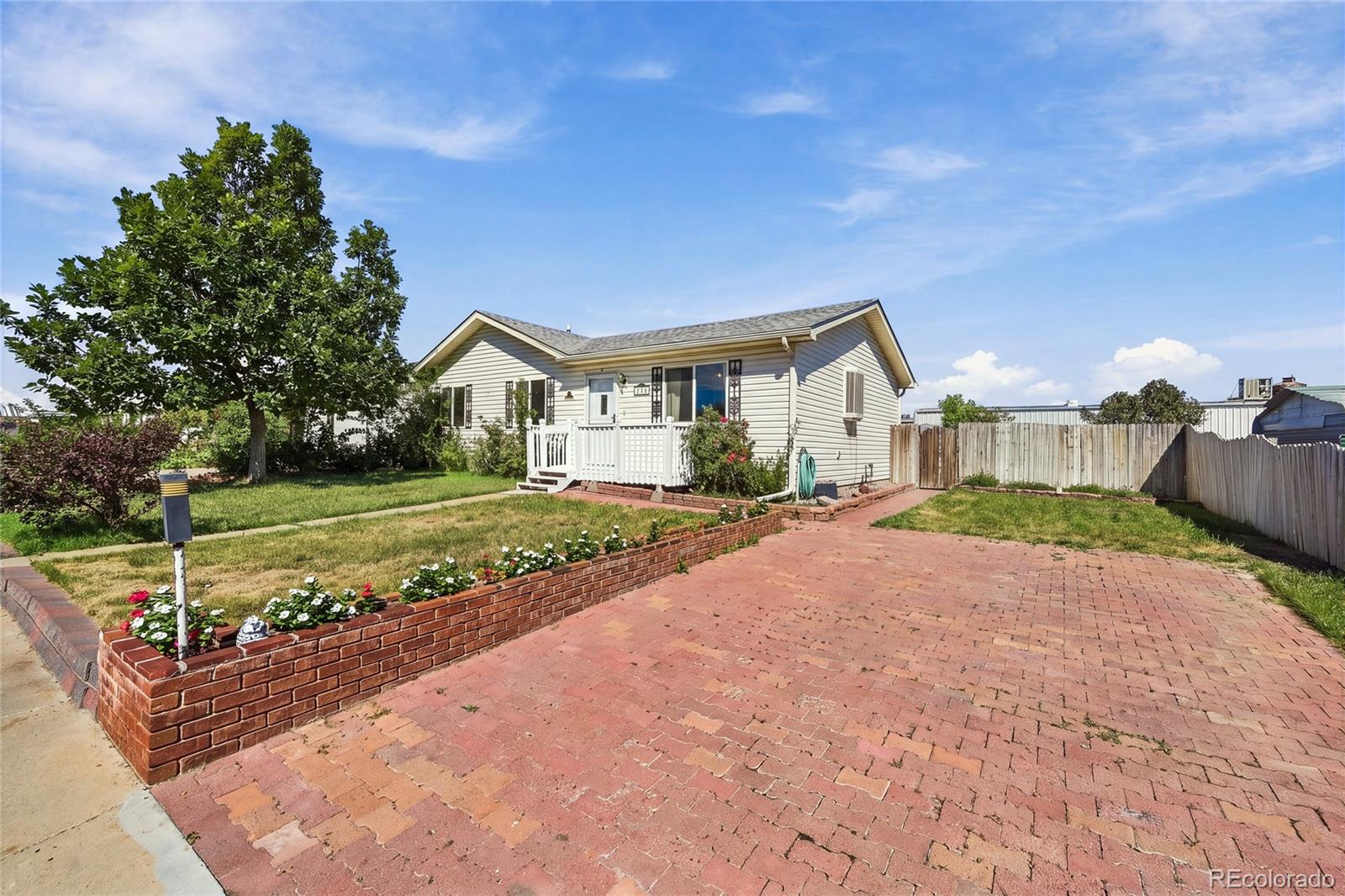 375 Kipp Avenue, Keenesburg CO 80643