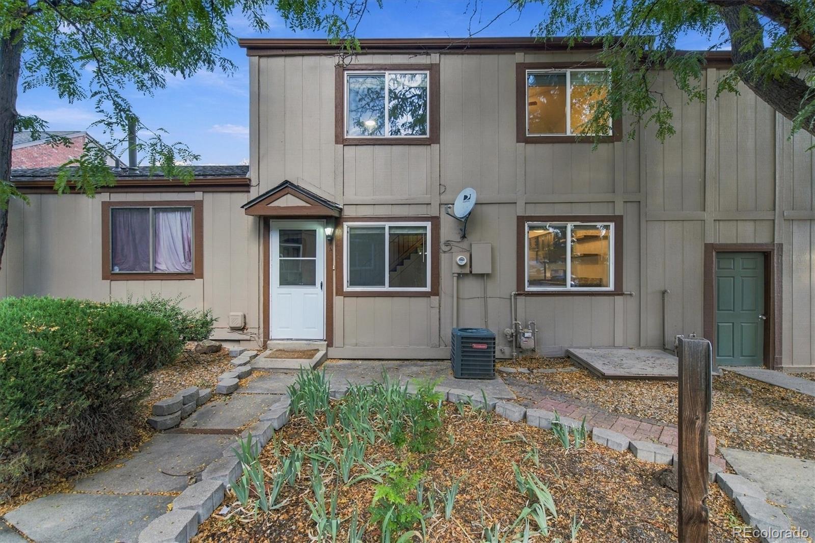 7700 W Glasgow Place Unit 9A, Littleton CO 80128