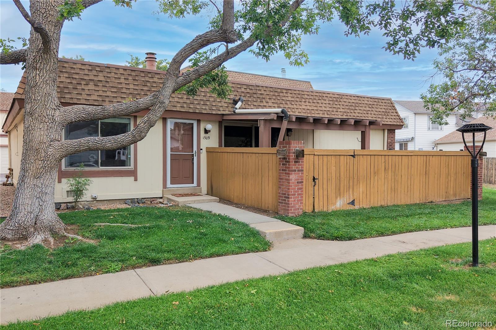 1909 W 101st Avenue, Thornton CO 80260