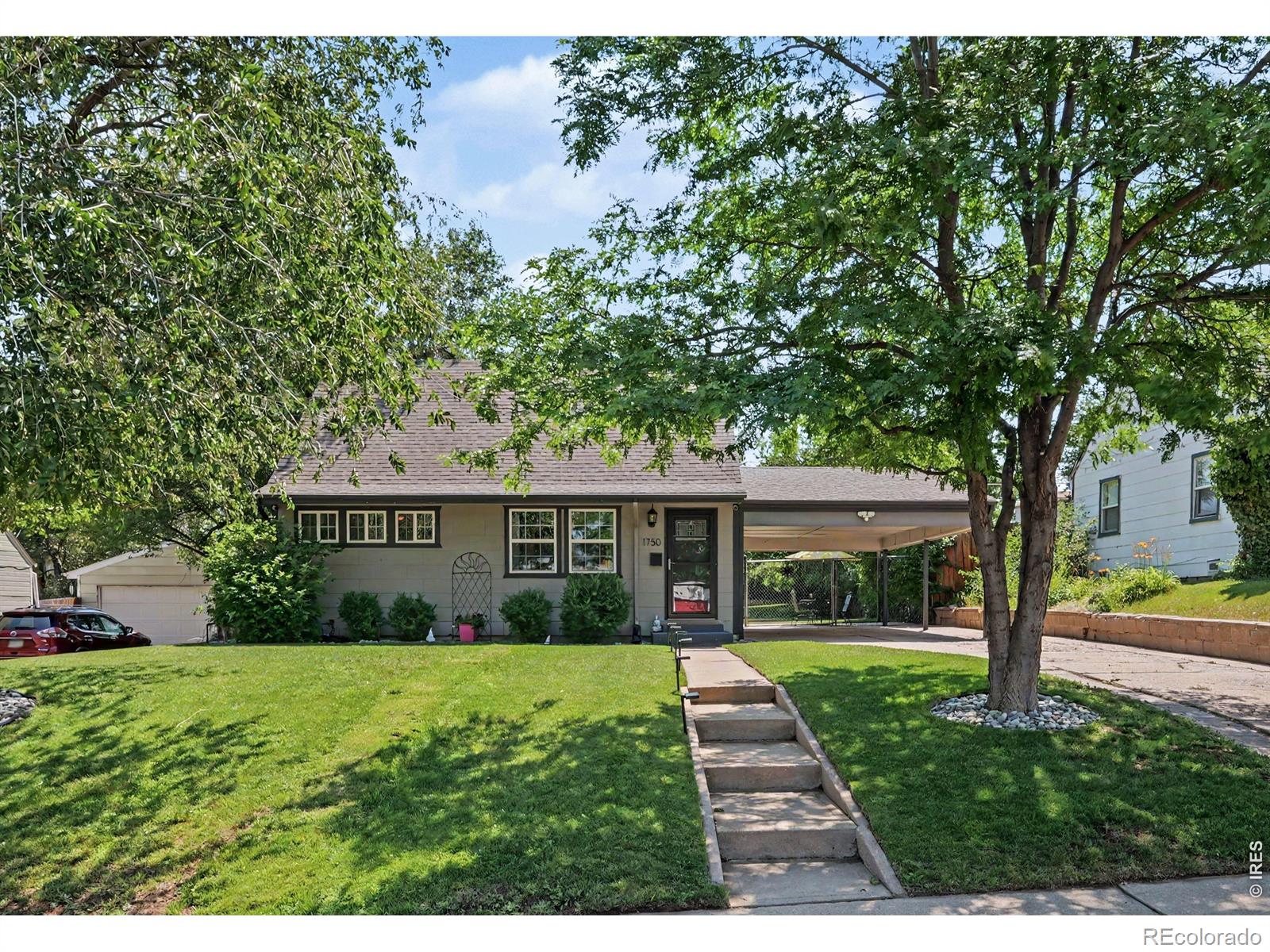 1750 S Raritan Street, Denver CO 80223