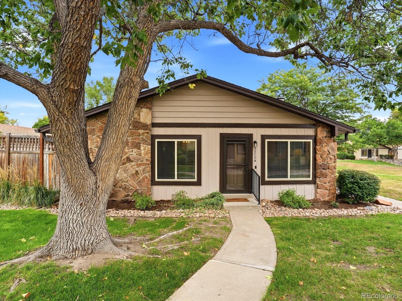 3572 S Kittredge Street Unit A, Aurora CO 80013