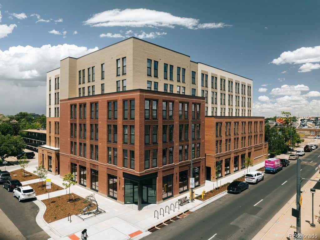 639 29th St Unit 205, Denver CO 80205