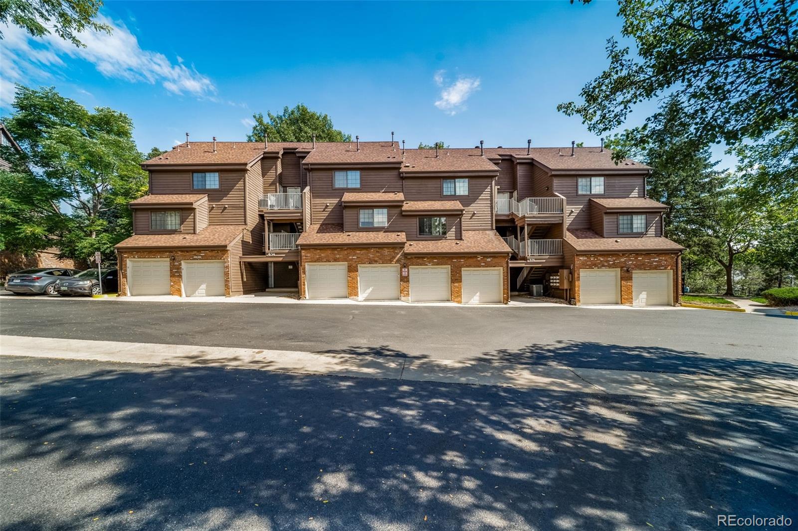 834 S Vance Street Unit F, Lakewood CO 80226