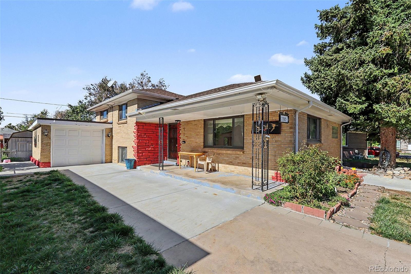 2383 Oakland Street, Aurora CO 80010