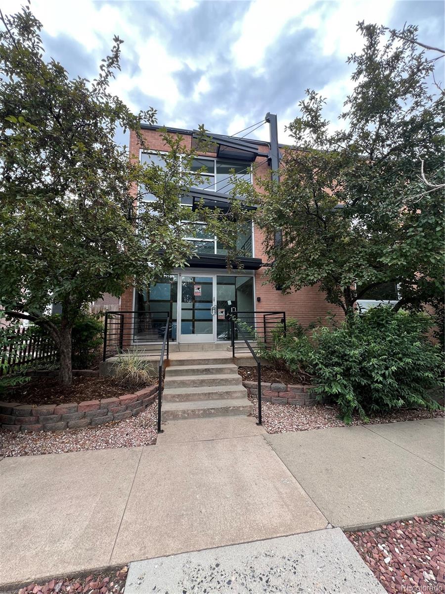 1032 N Clarkson Street Unit 102, Denver CO 80218