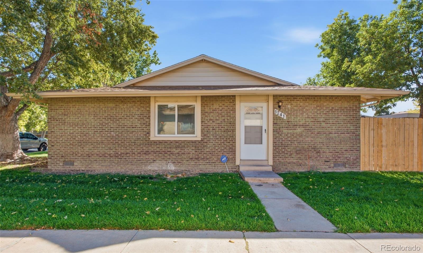 1241 S Uvalda Street, Aurora CO 80012