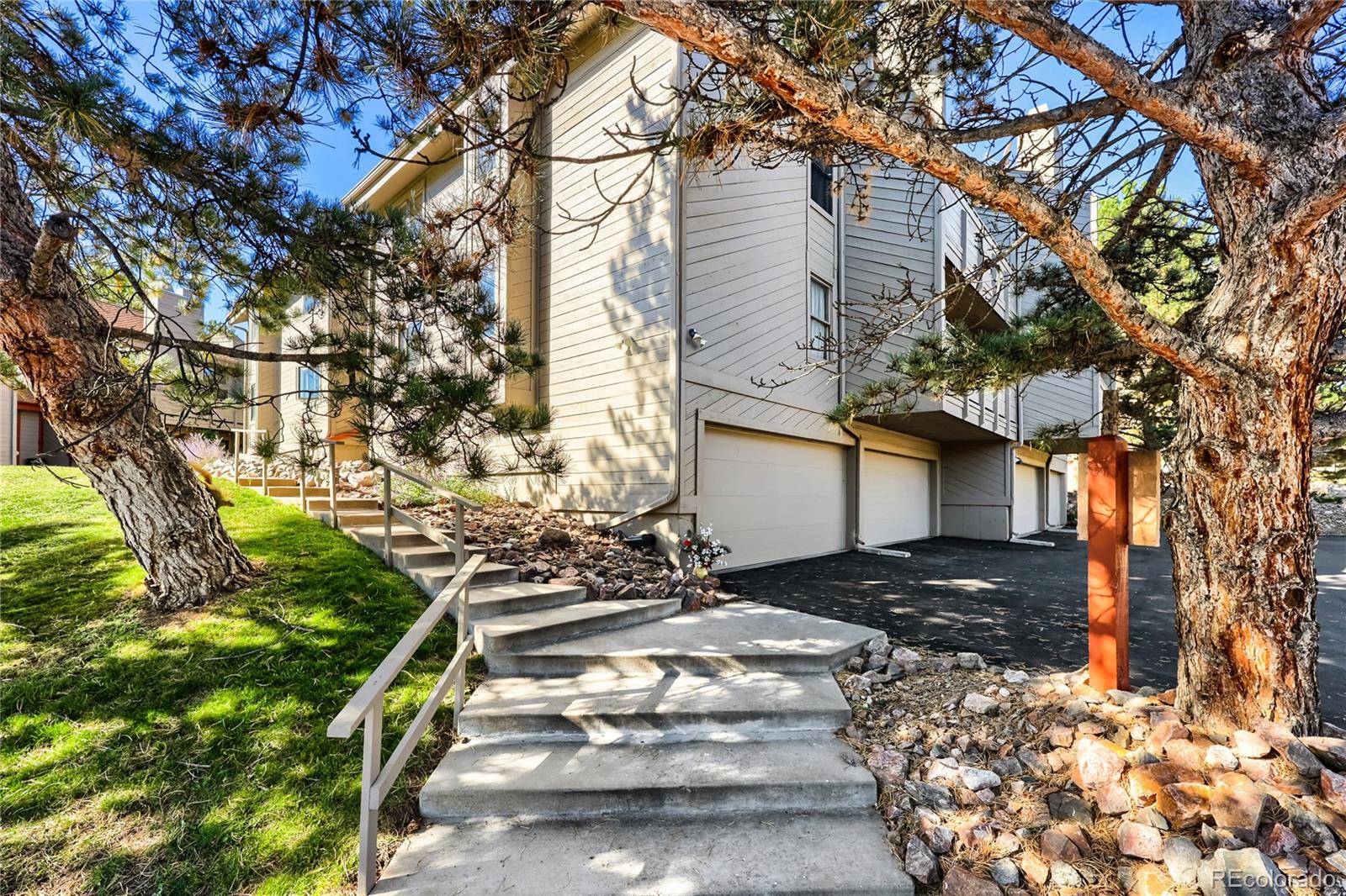 23568 Pondview Place Unit G, Golden CO 80401