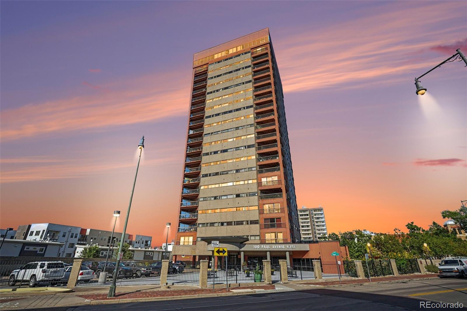 100 Park Avenue Unit 1007, Denver CO 80205