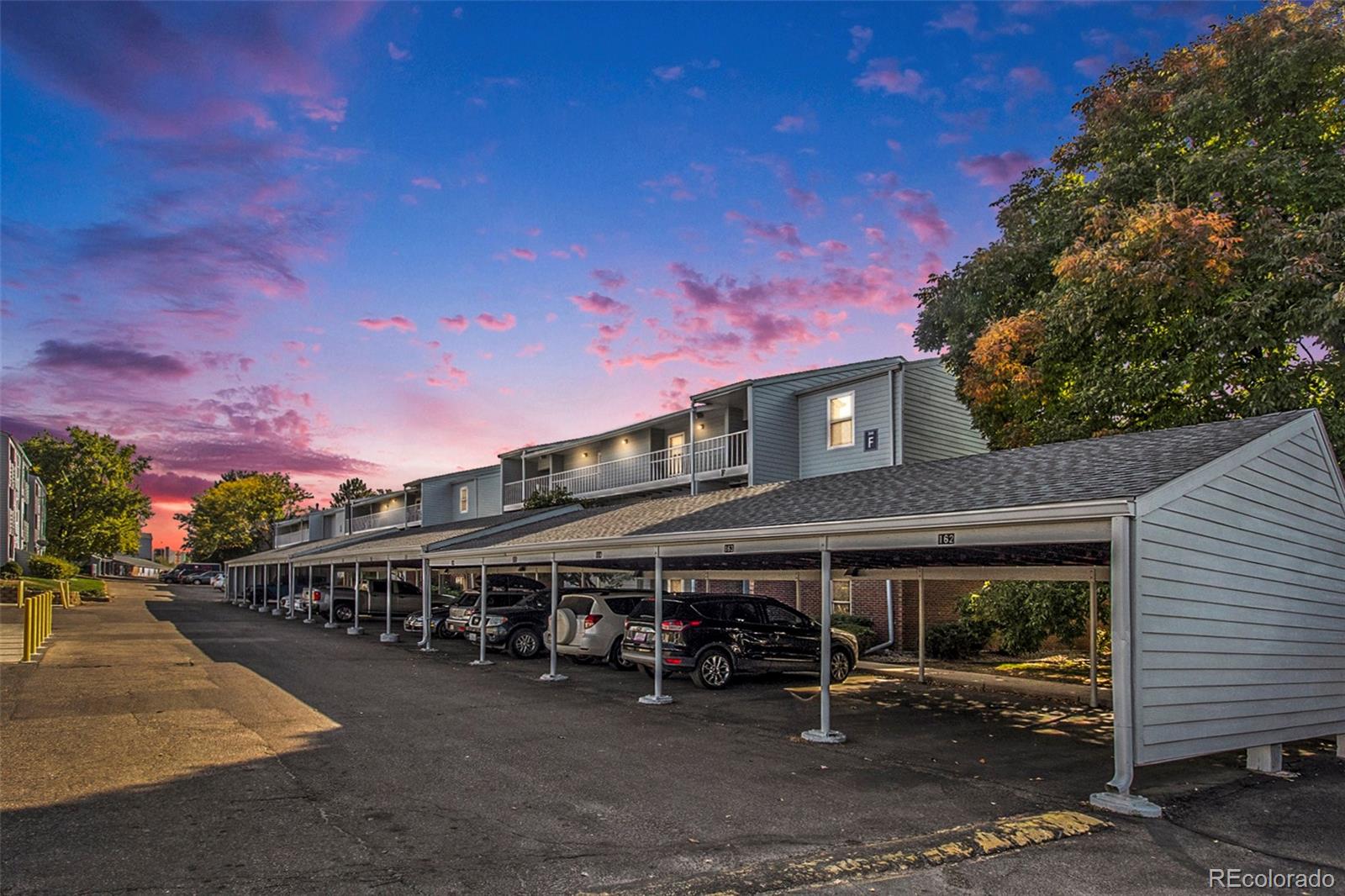 3141 S Tamarac Drive Unit 304F, Denver CO 80231