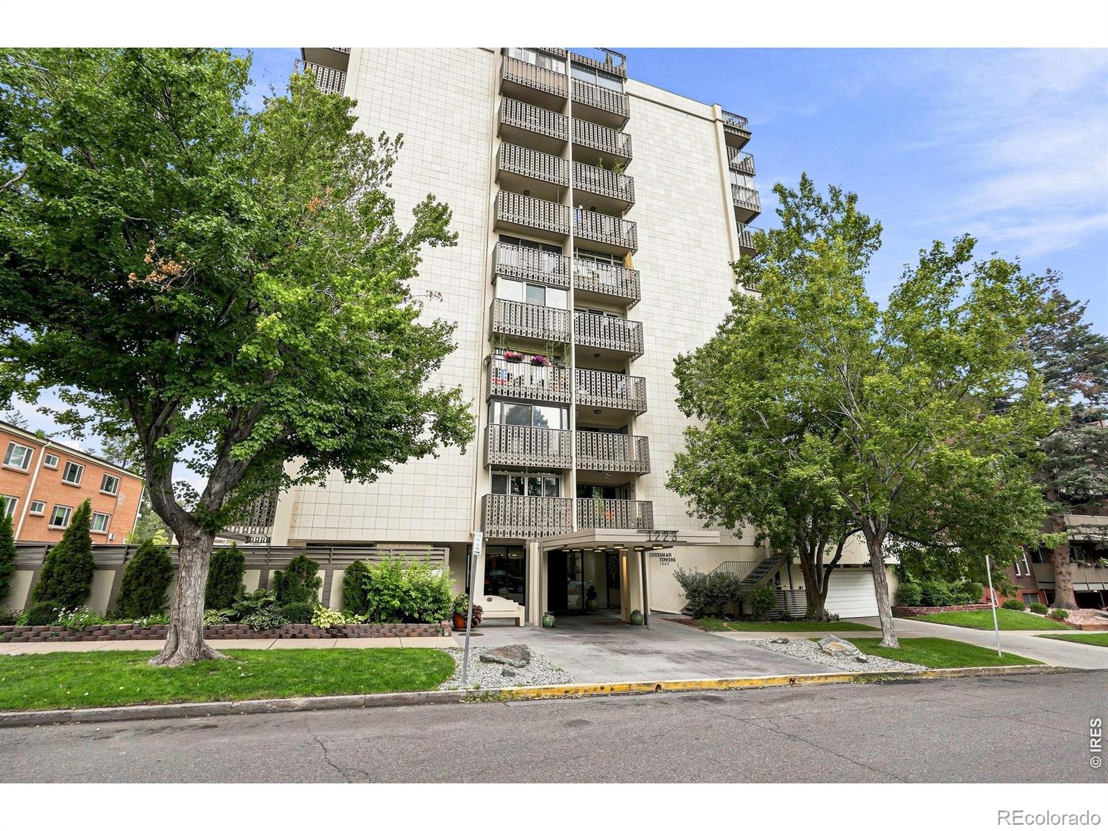 1223 N Race Street Unit 303, Denver CO 80206