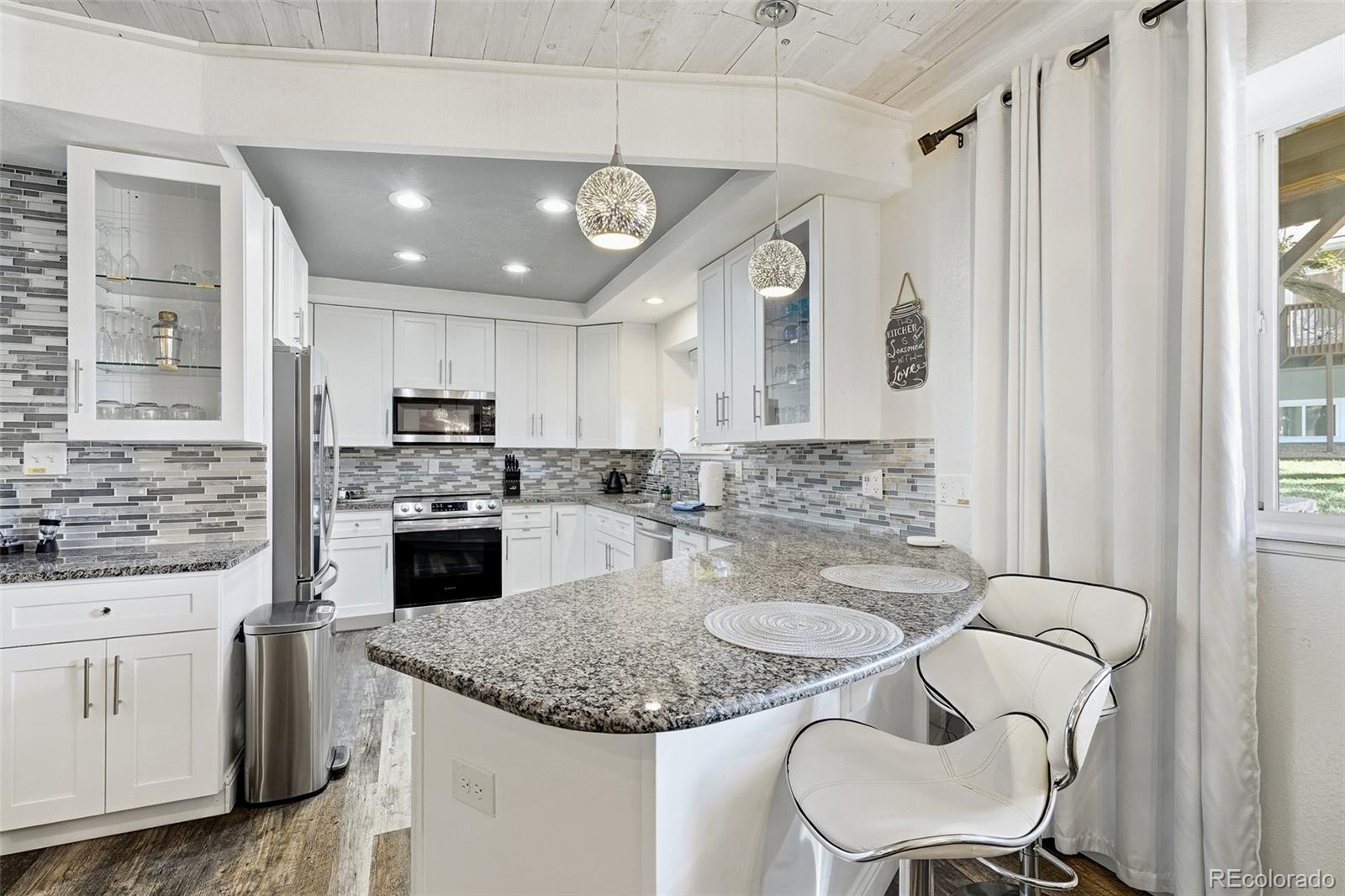 2882 W Davies Avenue, Littleton CO 80120