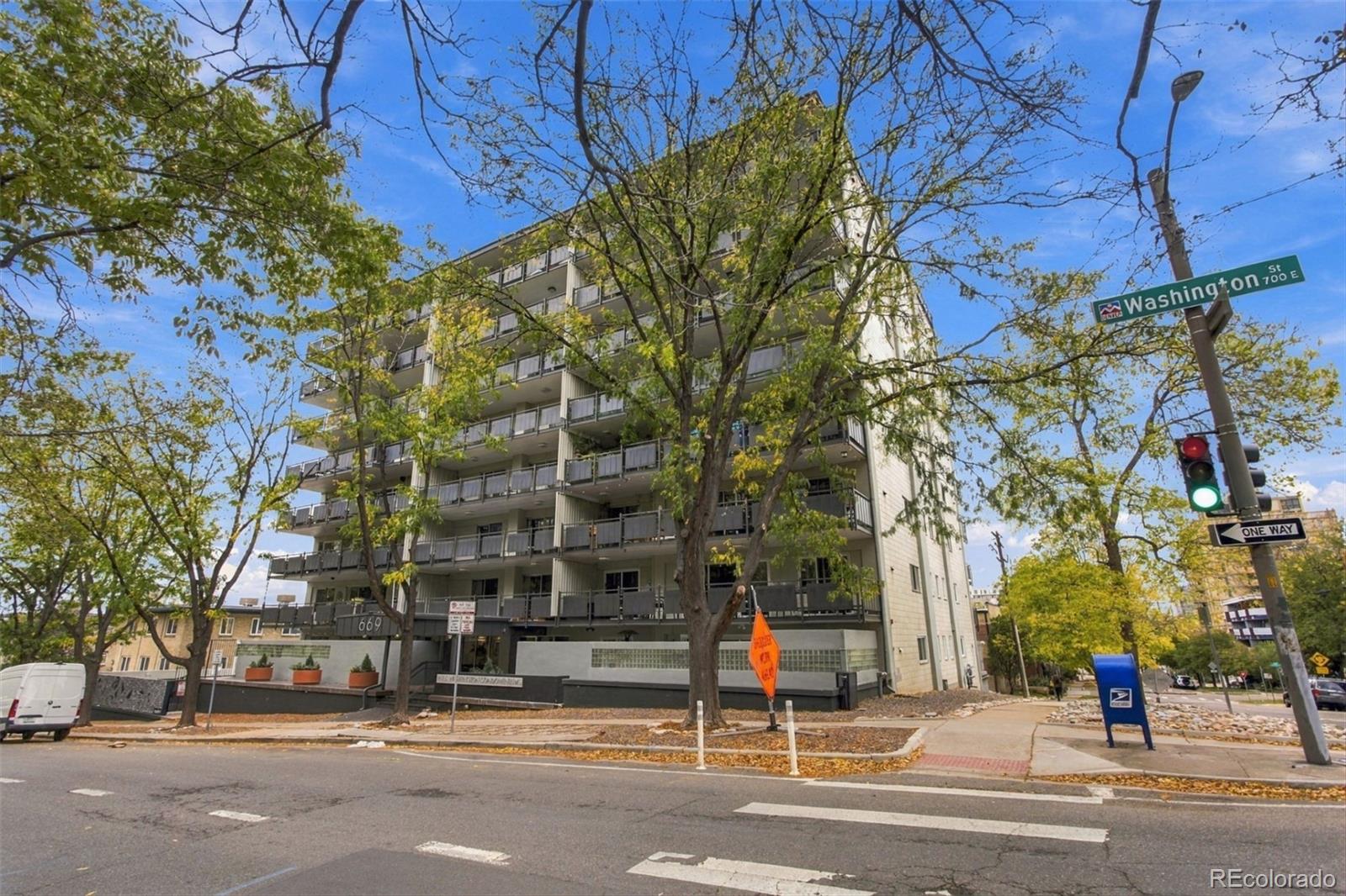 669 N Washington Street Unit 303, Denver CO 80203